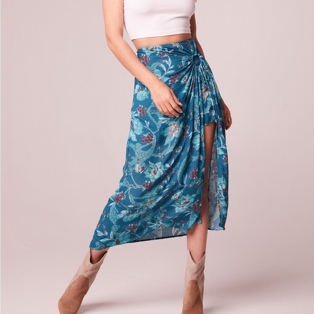 Band of the free CELENE TEAL FLORAL LAYERED MIDI SKIRT - Picture 3 of 11